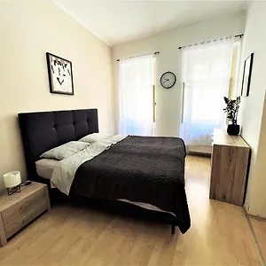 Viktorija Center Ljubljana