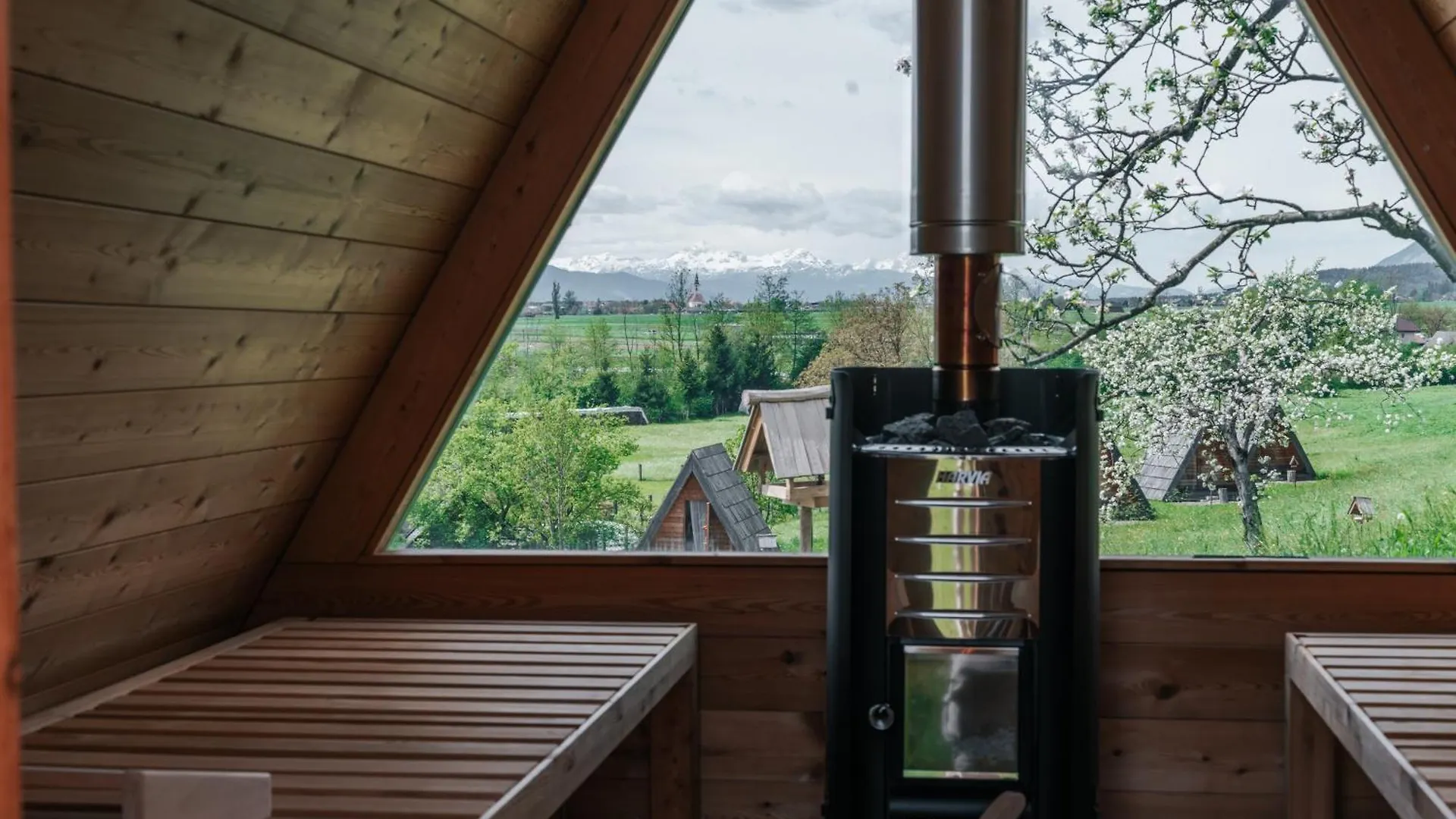 Eko Glamping Resort Kristof Cerklje na Gorenjskem Appart hôtel